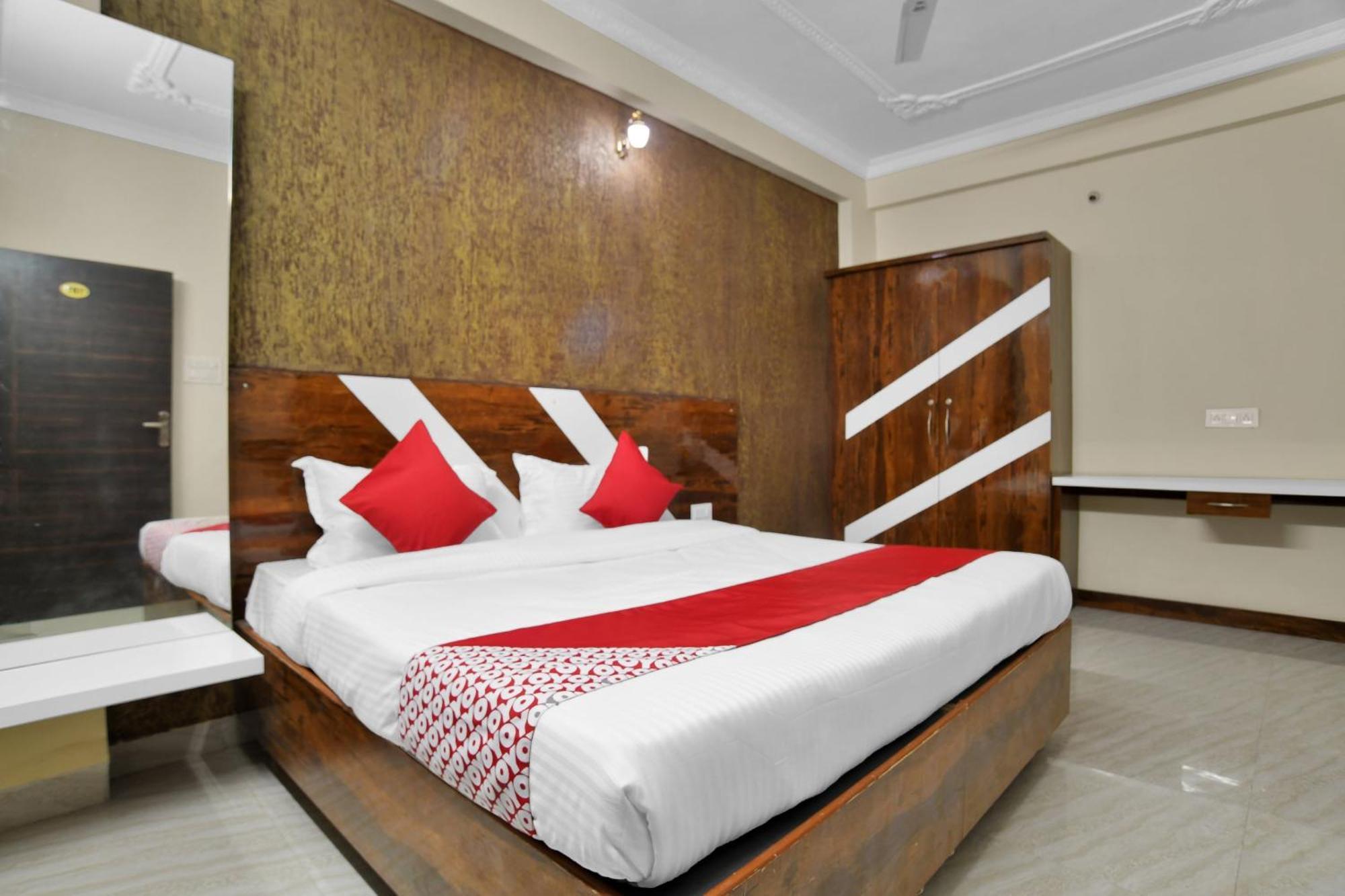 O Zodiac Hotel
